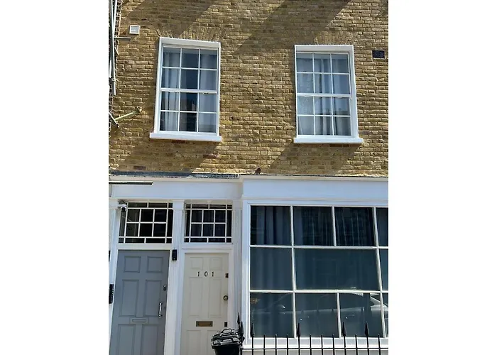 Fb- Spacious 2 Bed Flat Near Edgware Road